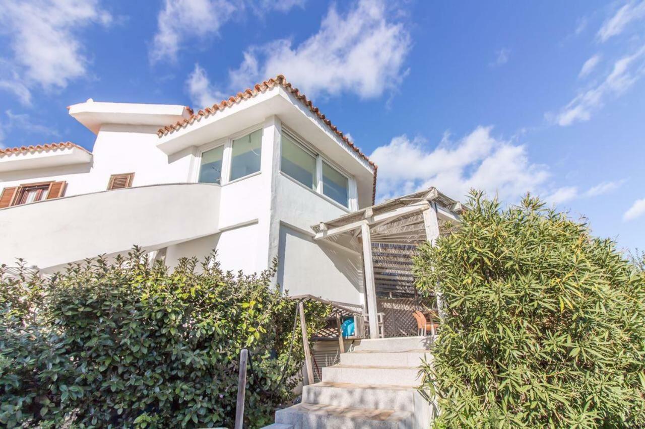 Villa Aranzos Golfo Aranci Bagian luar foto